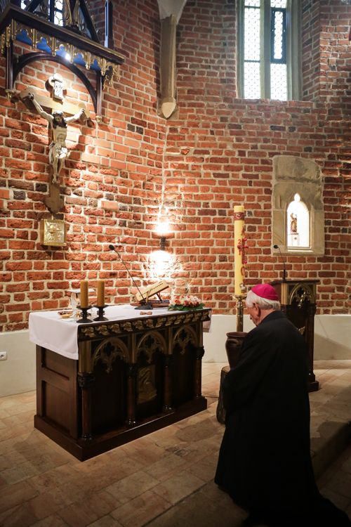 Arcybiskup Damian Zimoń w Rybniku. W Kościółku Akademickim dziękowali za jego posługę, Dominik Gajda